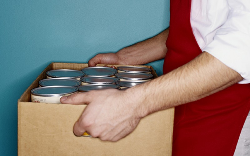 Más de medio centenar de familias se benefician de un reparto de alimentos gracias al Programa Social de la Fundación Satli