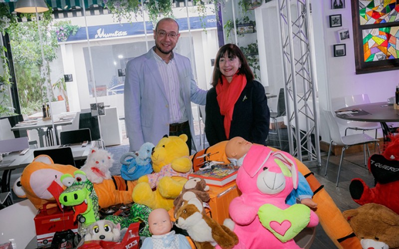 The BlueBay Group gets toys for cancer-stricken children of Marbella